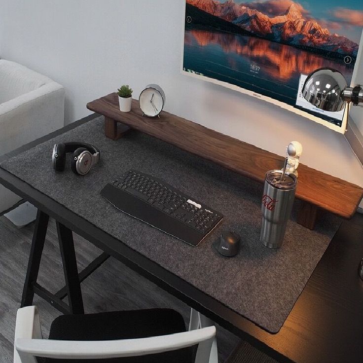 mouse pad