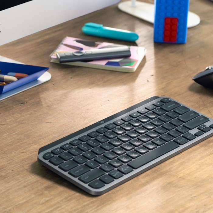 does logitech wireless keyboard work with mac