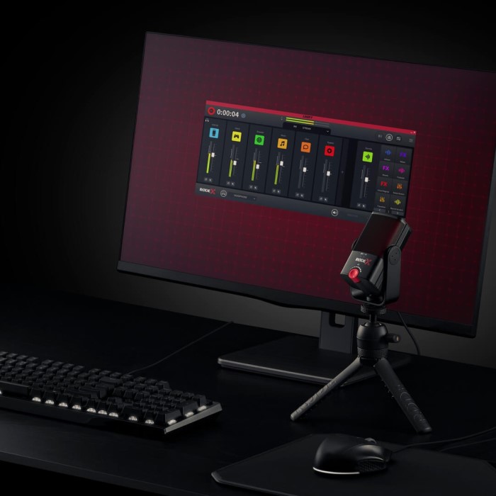 how to turn down mic monitoring on pc
