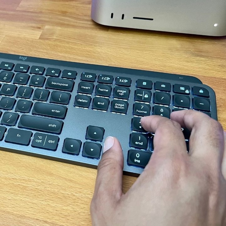 logitech keyboard keeps disconnecting mac